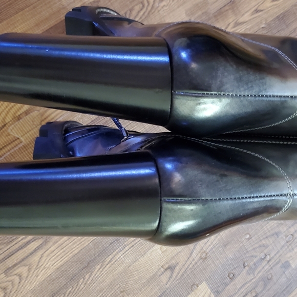 Louis Vuitton boots - Picture 5 of 8